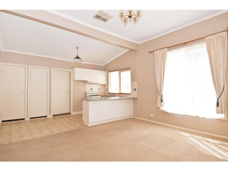 70 Craig Street, Spotswood VIC 3015