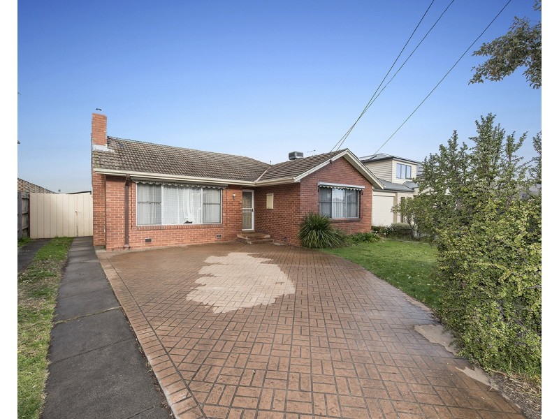 14 Laurie Street, Newport VIC 3015