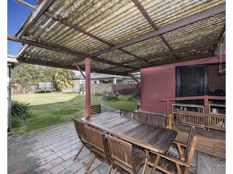 14 Laurie Street, Newport VIC 3015