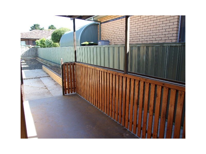 54 Mc Intosh Rd, Altona North VIC 3025