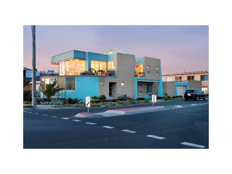 73 Esplanade, Altona VIC 3018