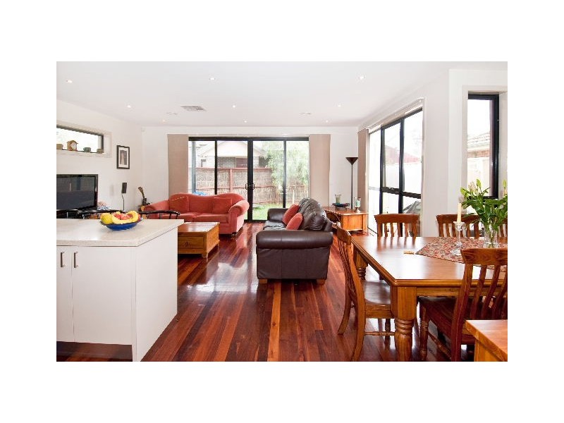 1/75 Elizabeth Street, Newport VIC 3015