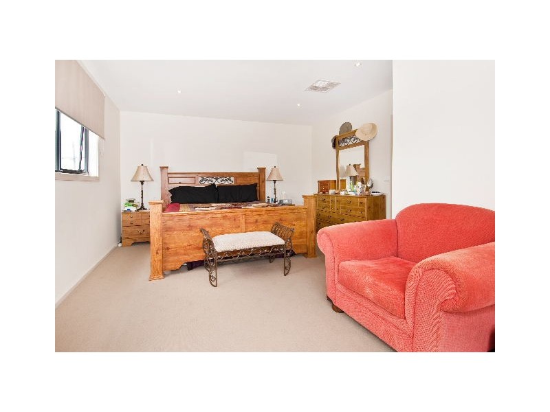 1/75 Elizabeth Street, Newport VIC 3015