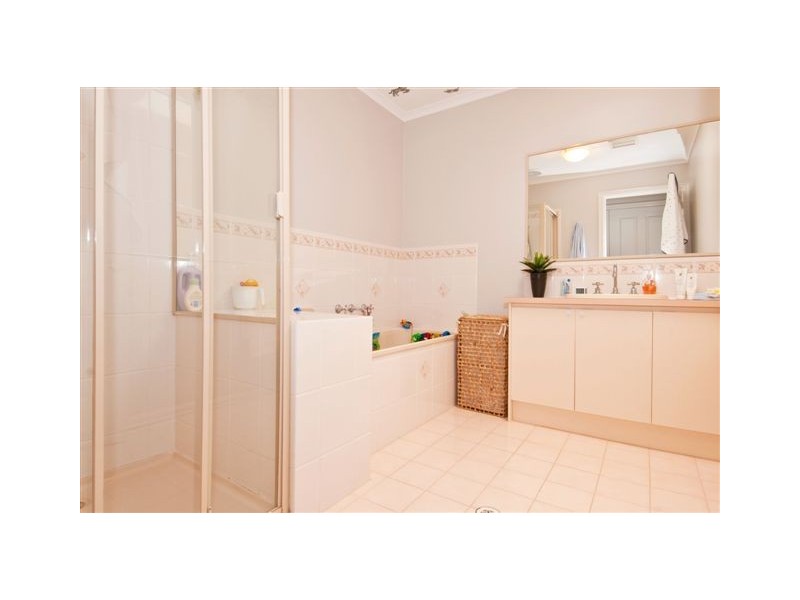 8 Bird Court, Williamstown VIC 3016