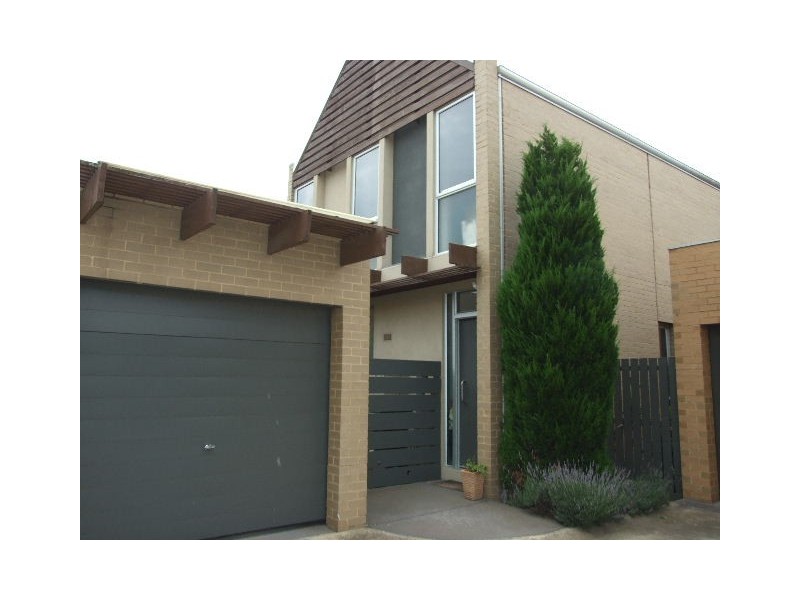 8/163 Sommerville Rd, Yarraville VIC 3013