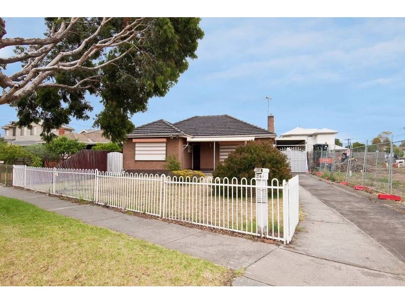 34 Millers Road, Brooklyn VIC 3012