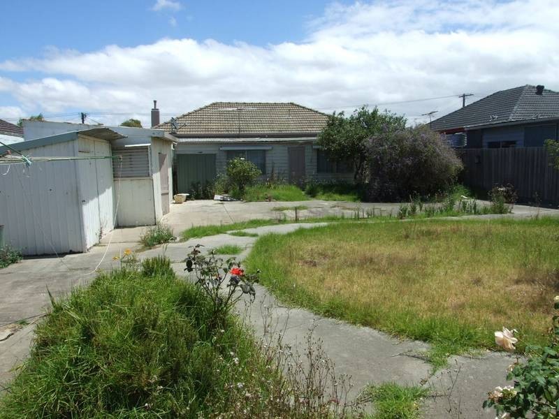 16 Amaranth Avenue, Altona North VIC 3025