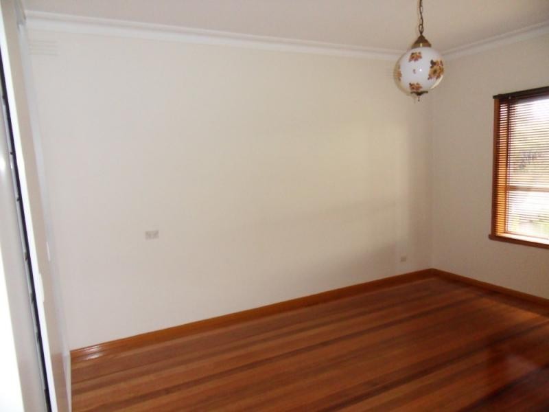 13 May Street, Altona North VIC 3025