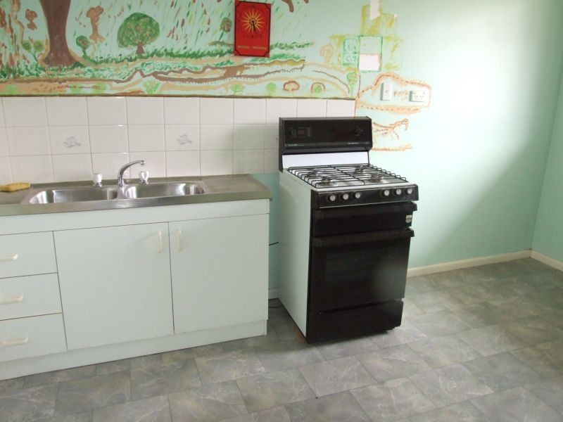 13 May Street, Altona North VIC 3025