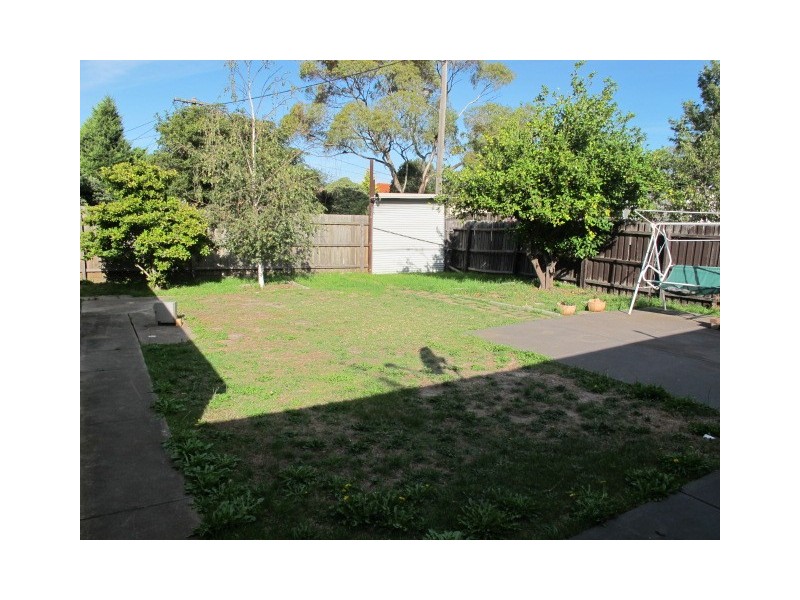 24 Cooper Avenue, Altona North VIC 3025