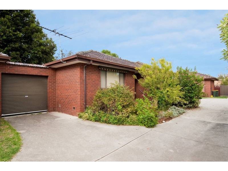 2/9 David Street, Altona VIC 3018