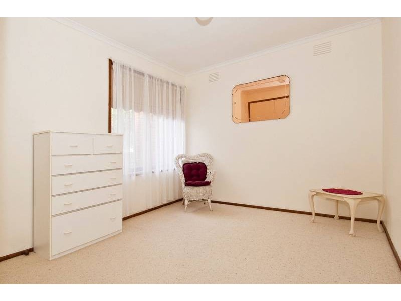 2/9 David Street, Altona VIC 3018