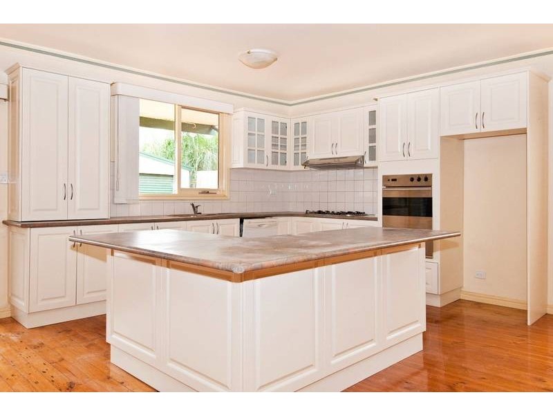 49 Schutt Street, Newport VIC 3015