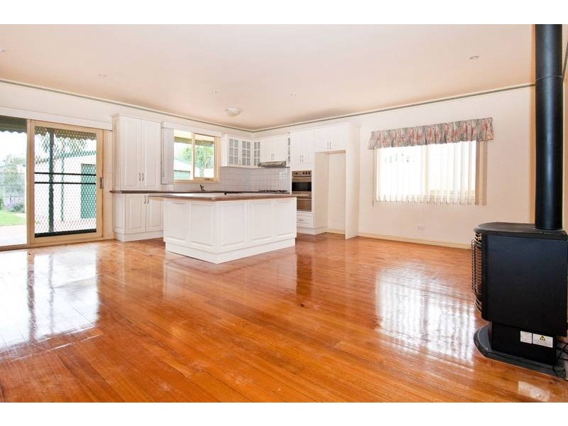 49 Schutt Street, Newport VIC 3015