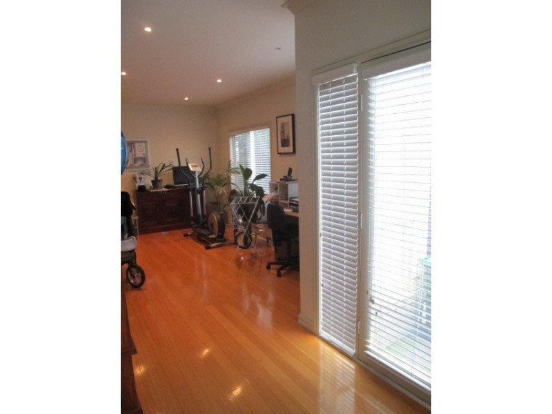 48 Oxford Street, Newport VIC 3015