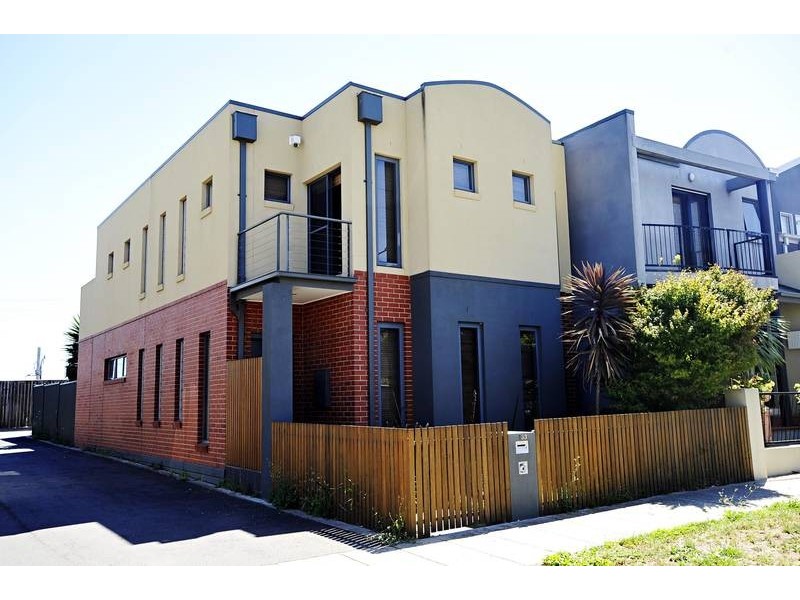 133 John Liston Drive, Newport VIC 3015