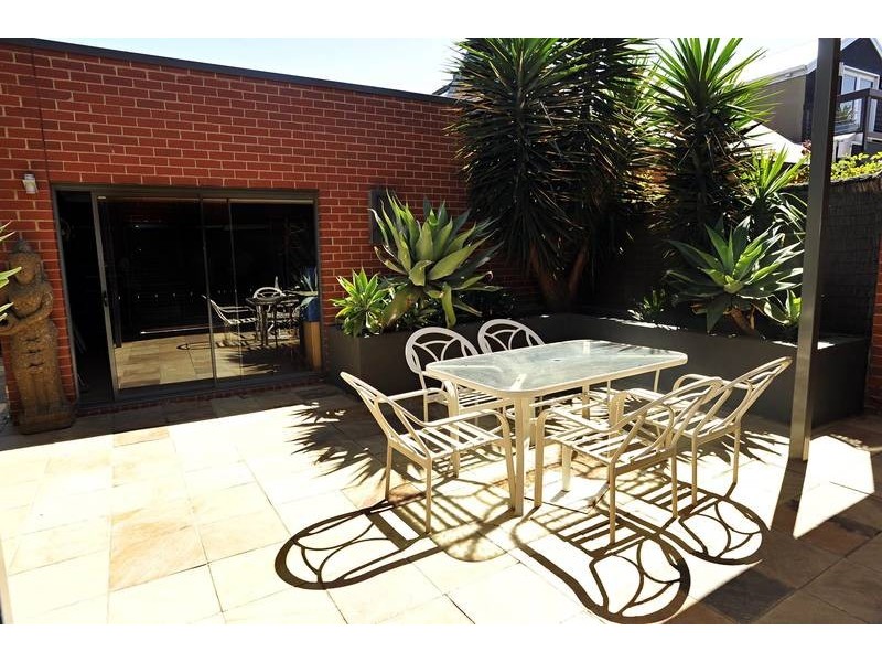 133 John Liston Drive, Newport VIC 3015