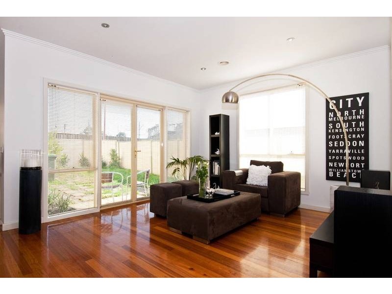 201 John Liston Drive, Newport VIC 3015