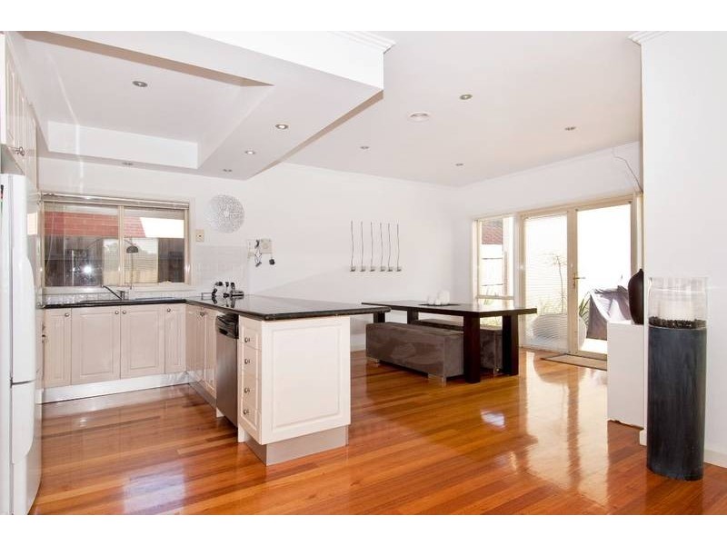 201 John Liston Drive, Newport VIC 3015
