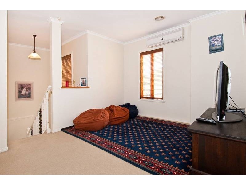 3/6 Romawi Street, Altona VIC 3018