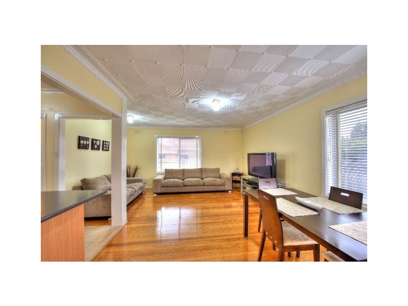 4 Steele Street, Newport VIC 3015