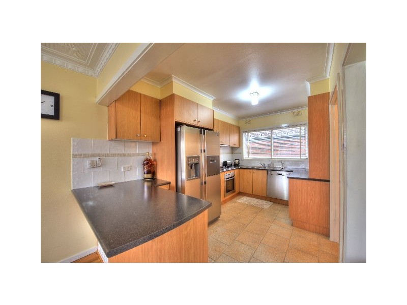 4 Steele Street, Newport VIC 3015