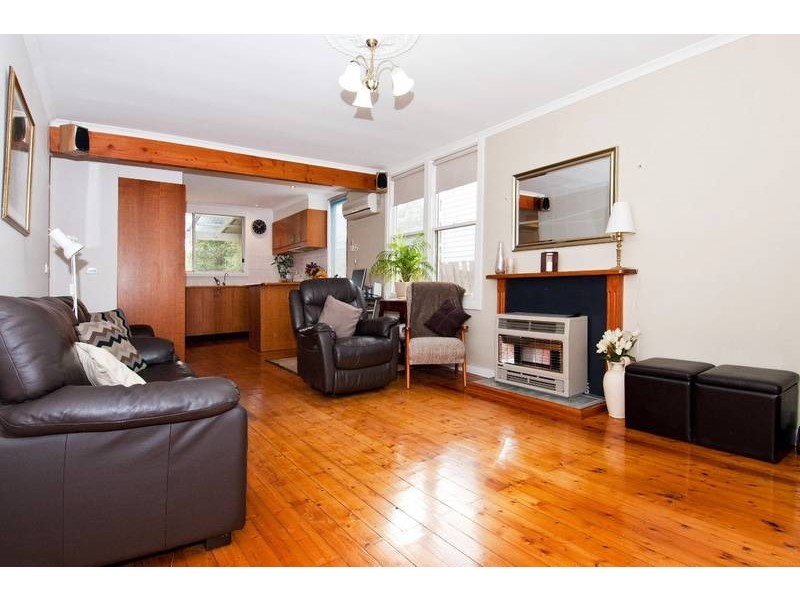 34 Severn Street, Newport VIC 3015