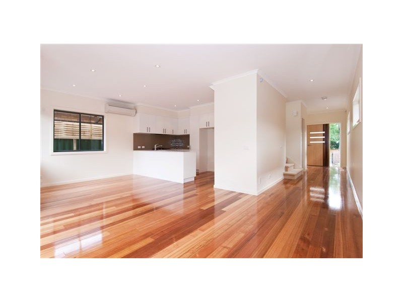 1/24 Clyde Street, Newport VIC 3015