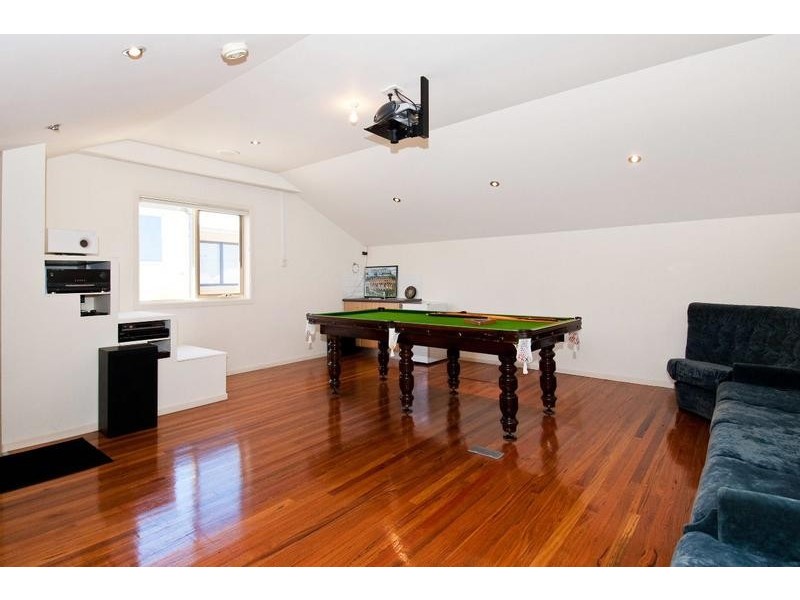 59 John Liston Drive, Newport VIC 3015