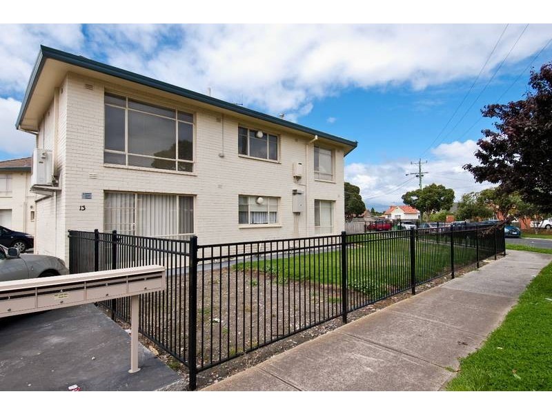 4/13 Stapley Crescent, Altona North VIC 3025