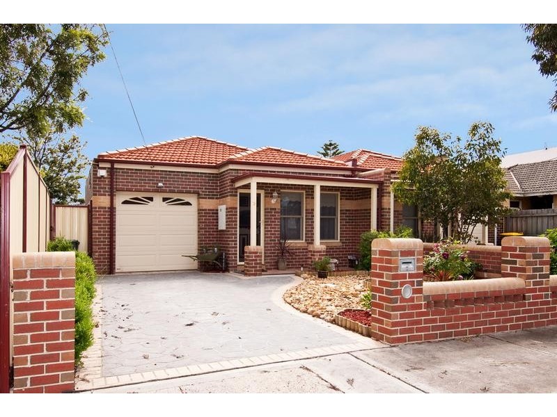 9 Angus Avenue, Altona North VIC 3025