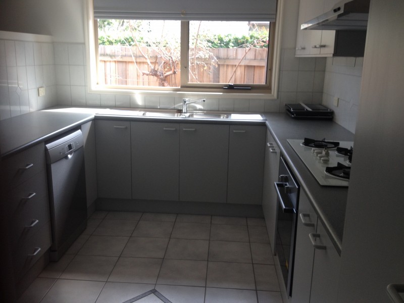 28 Oxford Street, Newport VIC 3015
