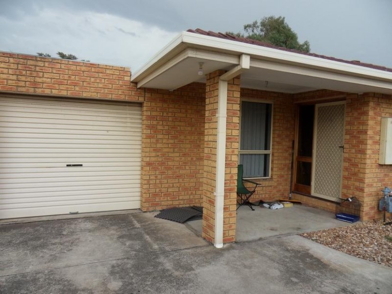 2/1-4 Thorpe Street, Newport VIC 3015