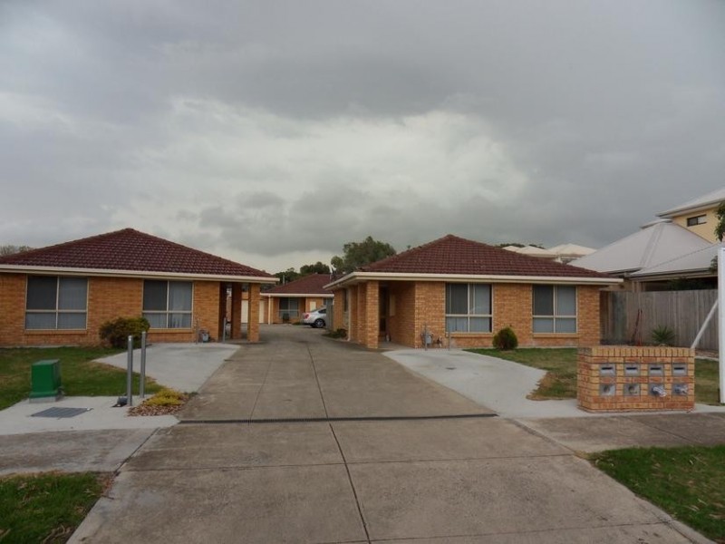2/1-4 Thorpe Street, Newport VIC 3015