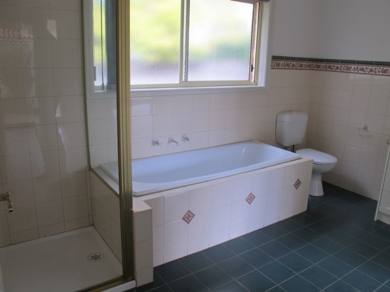 3/1 Viola Avenue, Brooklyn VIC 3012