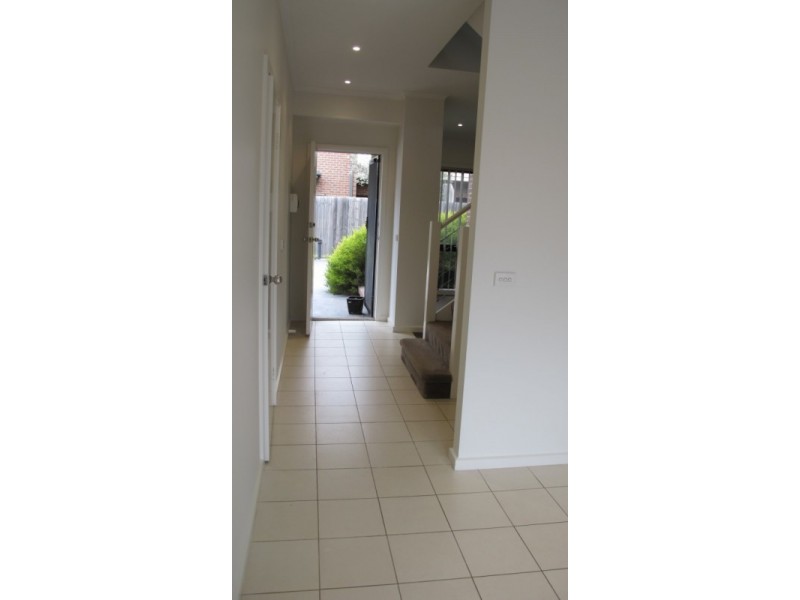 6/53-55 Kyle Road, Altona North VIC 3025