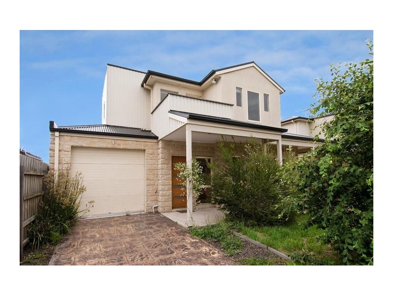 1/9 Sutton Avenue, Altona North VIC 3025