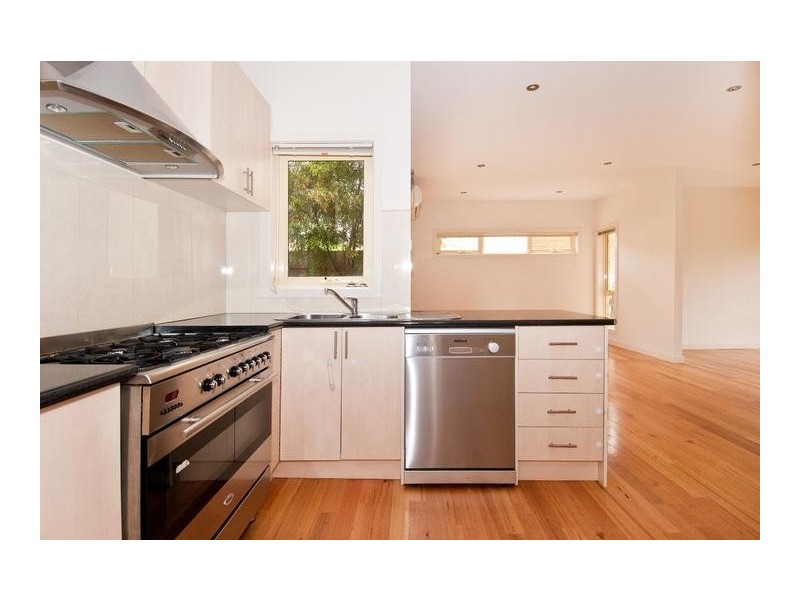 1/9 Sutton Avenue, Altona North VIC 3025