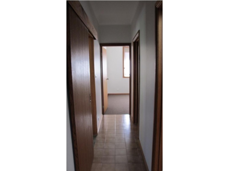 16 Holloway Street, Newport VIC 3015