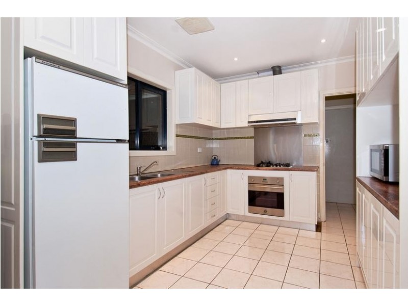 10 Cooper Avenue, Altona North VIC 3025