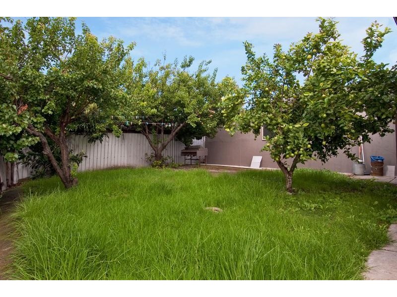 10 Cooper Avenue, Altona North VIC 3025