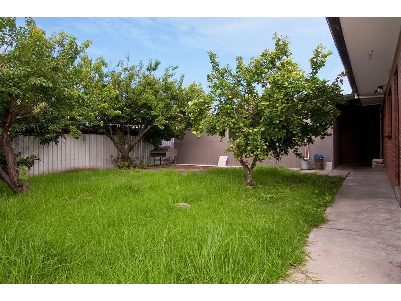 10 Cooper Avenue, Altona North VIC 3025