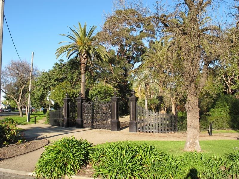 11/2 Thompson Street, Williamstown VIC 3016