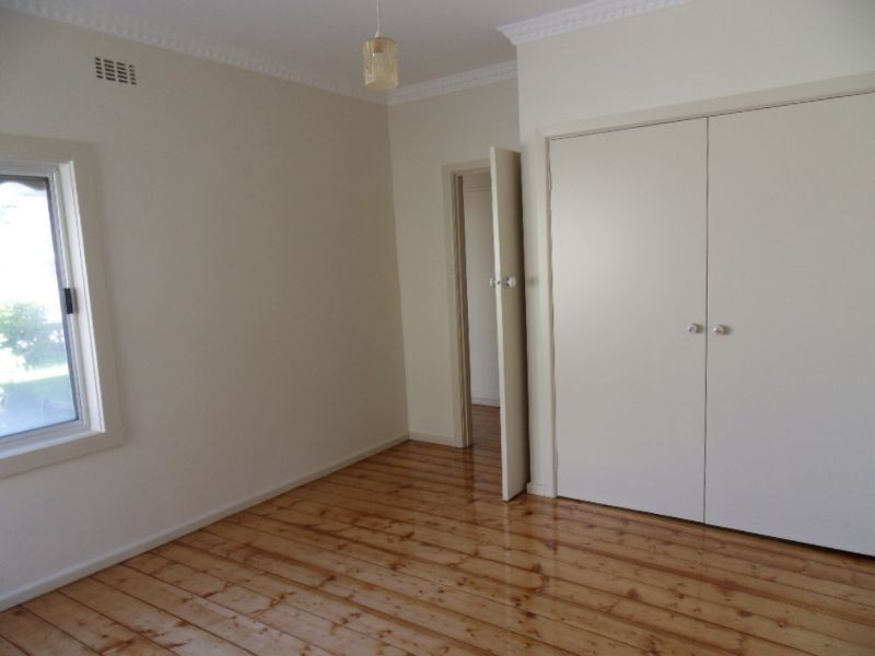 28 Alma Terrace, Newport VIC 3015