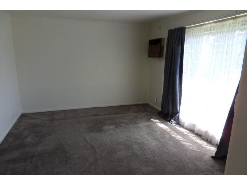 1b Ronald Avenue, Altona North VIC 3025