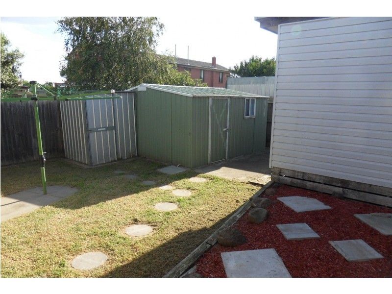 14 Barwise Street, Laverton VIC 3028