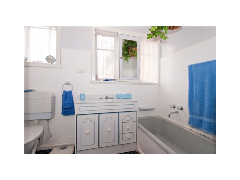 55 Sixth Avenue, Altona North VIC 3025