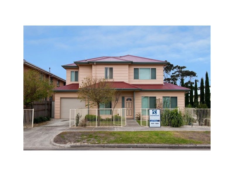 1/9 Saltley Street, South Kingsville VIC 3015