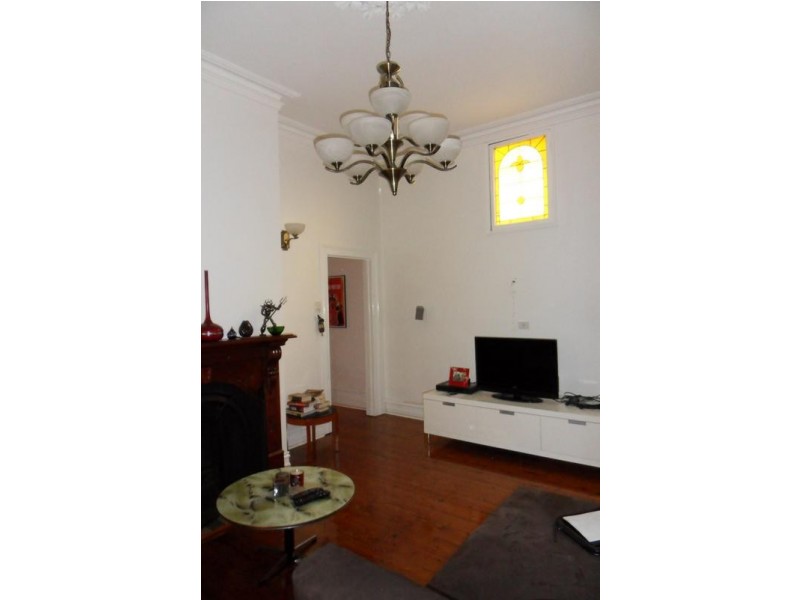 83 Farm Street, Newport VIC 3015