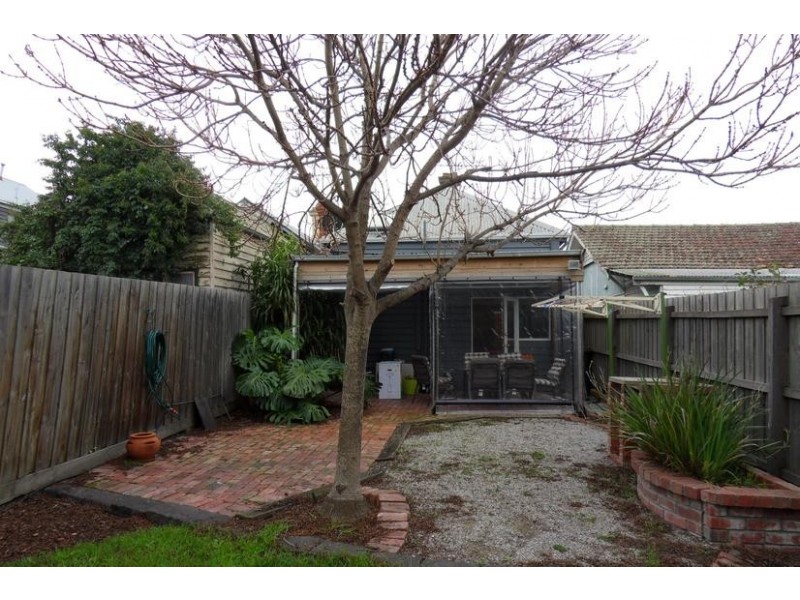 83 Farm Street, Newport VIC 3015